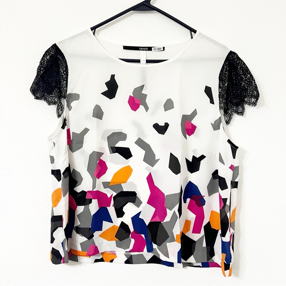 Kensie Abstract Print Blouse with Black Lace Cap Sleeves - Size XL